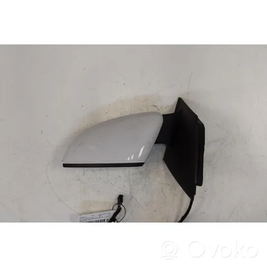 Volkswagen Polo V 6R Front door electric wing mirror 