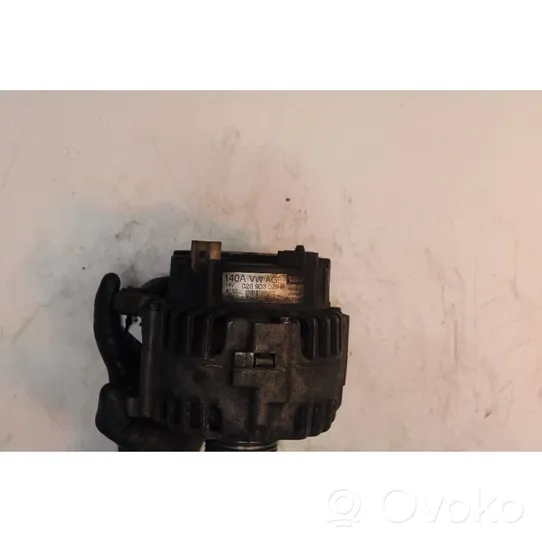 Audi A4 S4 B7 8E 8H Generatore/alternatore 