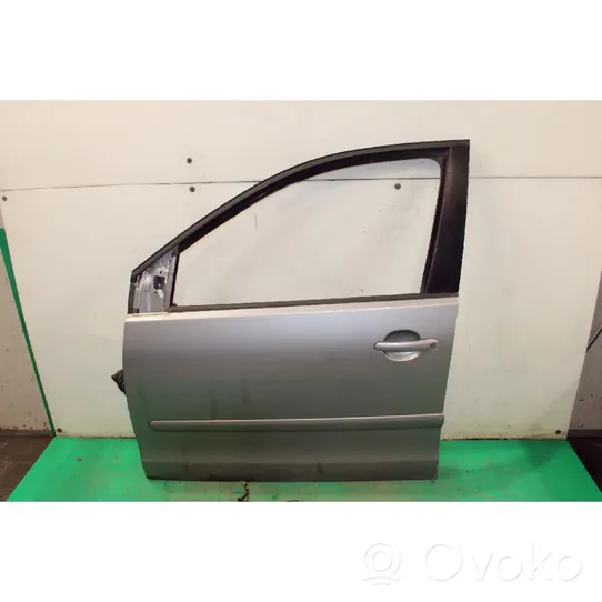 Volkswagen Polo IV 9N3 Drzwi przednie 