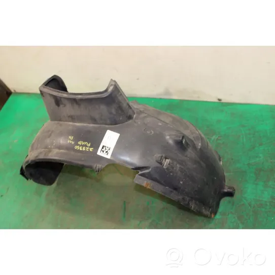 Fiat Punto (188) Nadkole przednie 