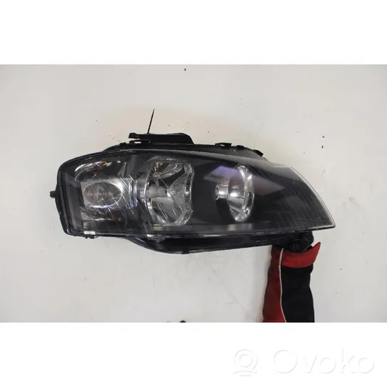 Audi A3 S3 8P Lampa przednia 