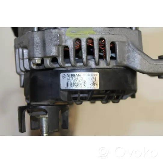 Renault Captur Generatore/alternatore 