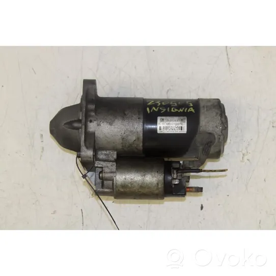 Opel Insignia A Starter motor 