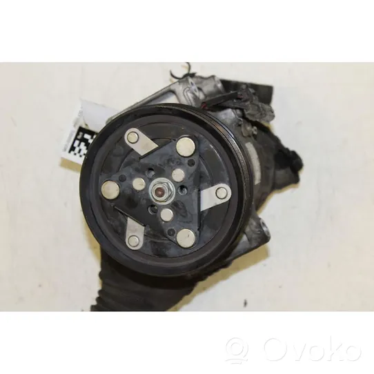 Renault Megane IV Air conditioning (A/C) compressor (pump) 