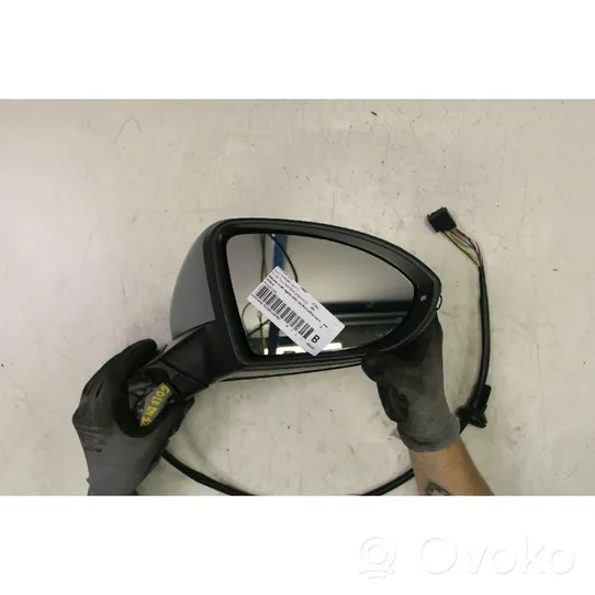 Volkswagen Golf VII Front door electric wing mirror 