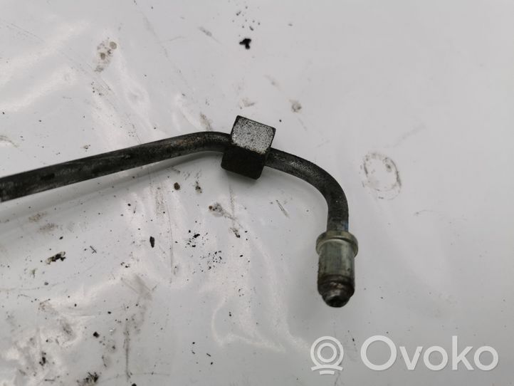 Chevrolet Captiva Fuel injector supply line/pipe NOCODE