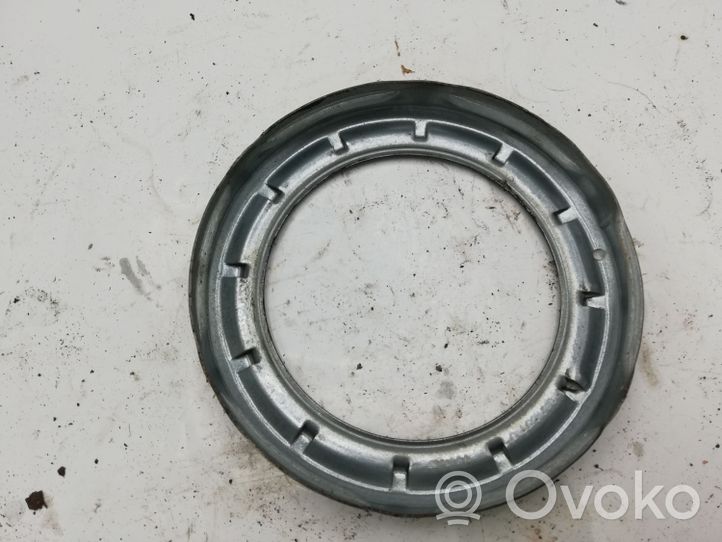 BMW X3 E83 Anello/dado di bloccaggio della vite della pompa del carburante nel serbatoio 6762417