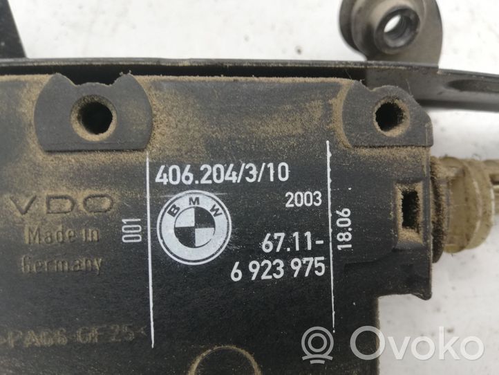 BMW 5 E60 E61 Siłowniki klapki wlewu paliwa 67116923975