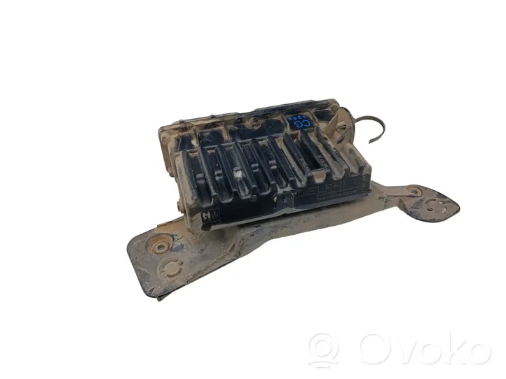 Opel Zafira A Fan control module 24410128