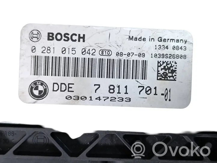 BMW 1 E82 E88 Sterownik / Moduł ECU DDE7811701