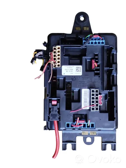 BMW 1 F20 F21 Skrzynka bezpieczników / Komplet 926111103