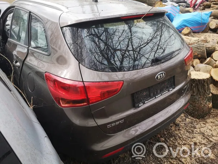 KIA Ceed Kompletny zestaw przedniej części nadwozia / karoserii 