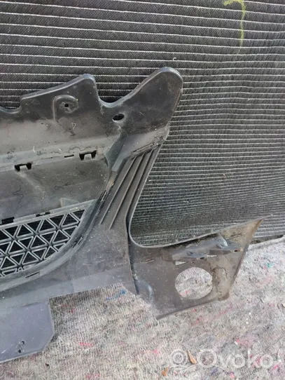 Opel Corsa D Grille de calandre avant 