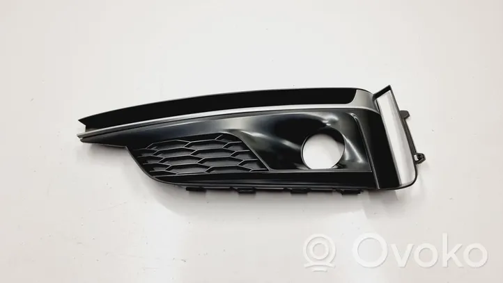 Audi A5 Grille inférieure de pare-chocs avant W6807682F