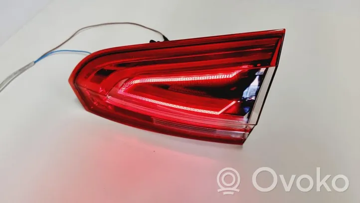 Ford S-MAX Lampy tylnej klapy bagażnika AM21-13A602-AE