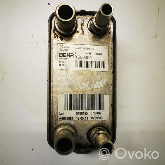 Jaguar XJ X351 Radiatore dell’olio trasmissione/cambio AW837A095AA