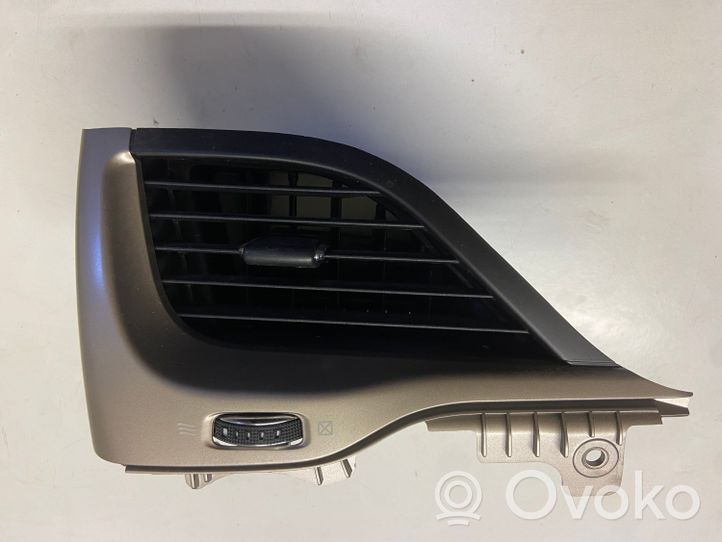 Jeep Cherokee Garniture, panneau de grille d'aération latérale 75529A01