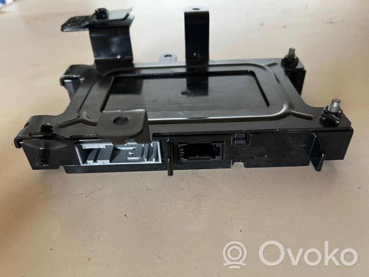 Land Rover Discovery 4 - LR4 Bluetooth control unit module 8H2210F845AA