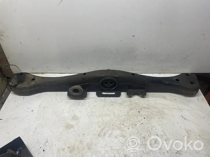 Porsche Cayenne (9PA) Supporto di montaggio scatola del cambio 6399227