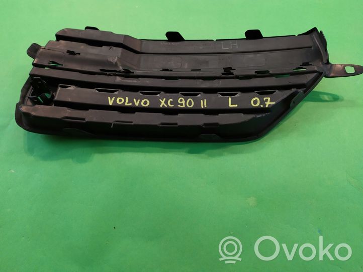 Volvo XC90 Mascherina inferiore del paraurti anteriore 31383441