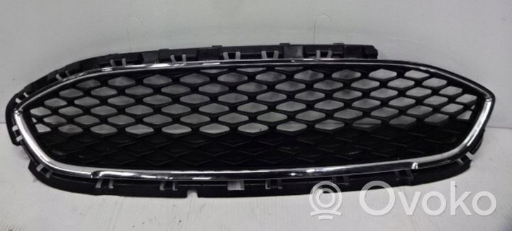 Ford Fiesta Front bumper upper radiator grill 