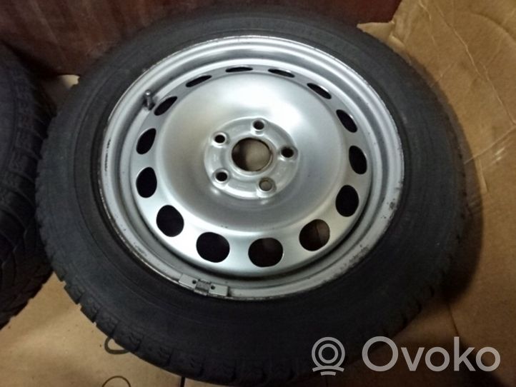 Volkswagen Golf V Felgi stalowe R16 