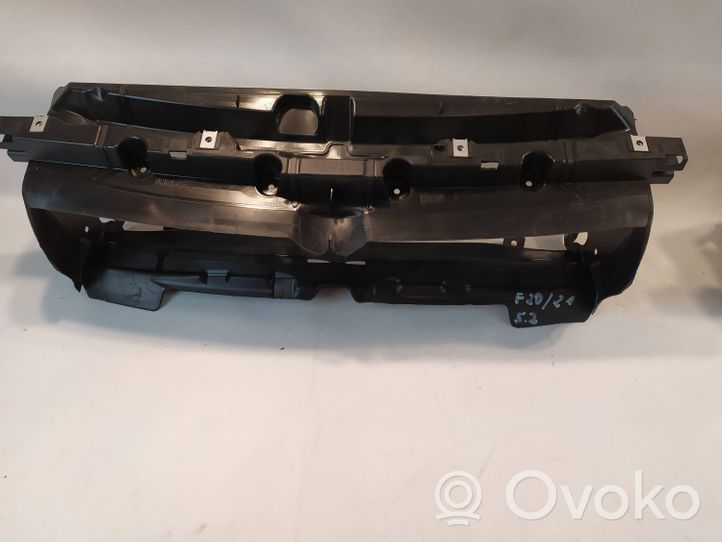 BMW 2 F22 F23 Rura / Wąż dolotowy powietrza 15677210