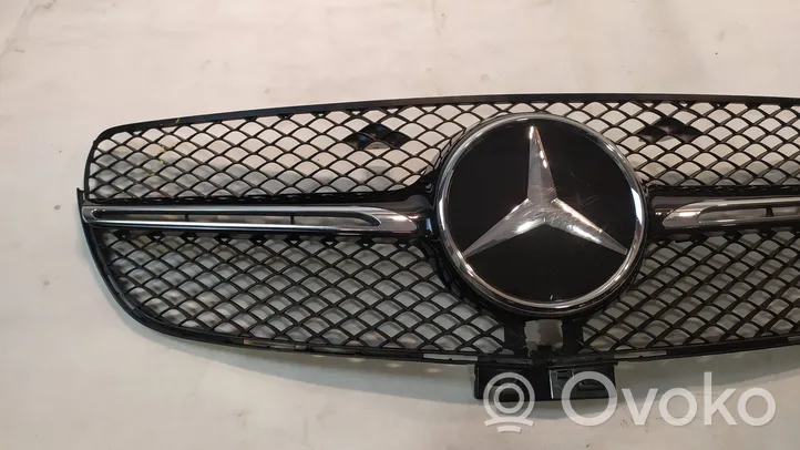 Mercedes-Benz GLE (W166 - C292) Grotelės priekinės 
