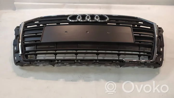 Audi A3 S3 8V Grille calandre supérieure de pare-chocs avant 8V3853651AA