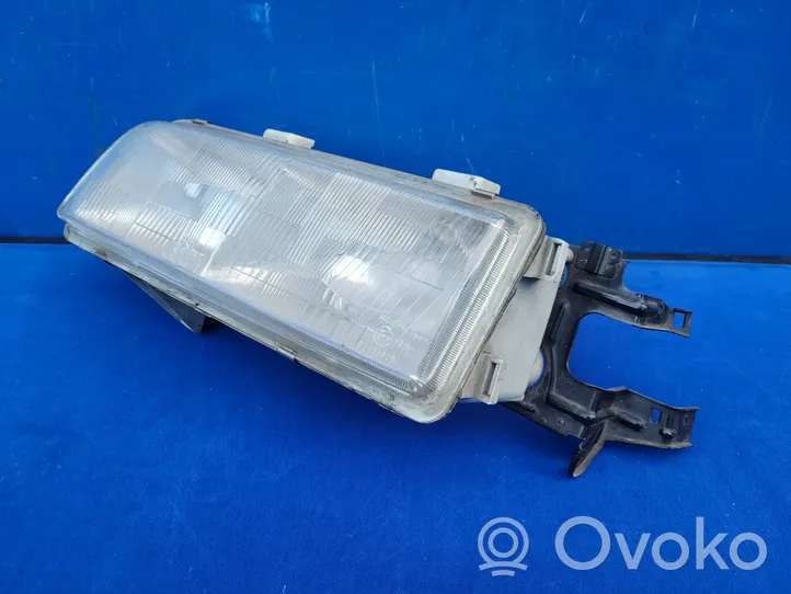 Honda Legend Lampa przednia LEGEND