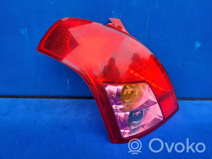 Suzuki Swift Lampa tylna 5696S1R