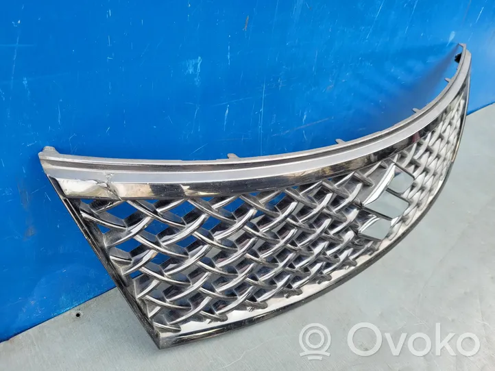 Suzuki Kizashi Grille de calandre avant 7174157L00