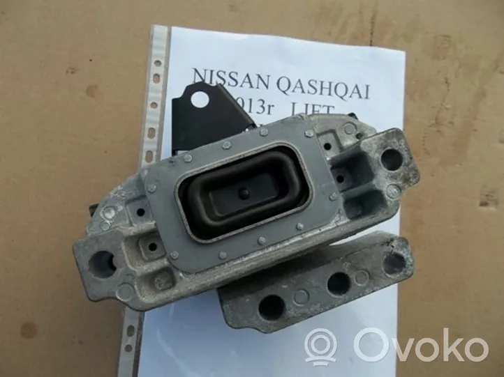 Nissan Qashqai Moottorin kiinnikekorvake (käytetyt) 
