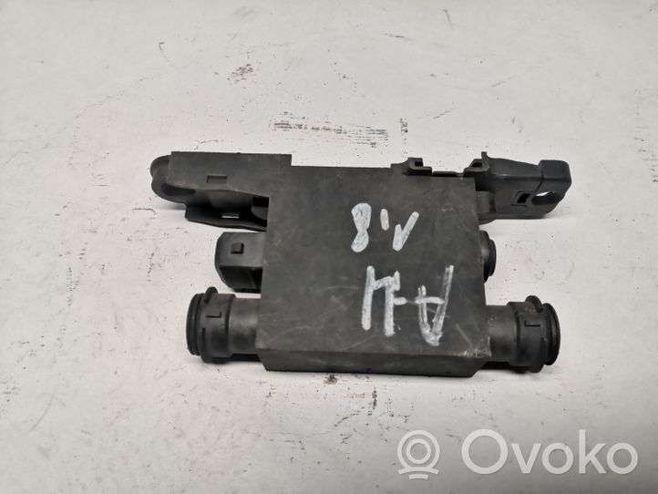 Audi A3 S3 8L Door central lock control unit/module 4A0959981