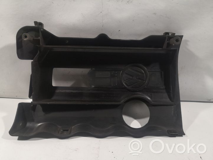 Audi A4 S4 B5 8D Motorabdeckung 058103724D