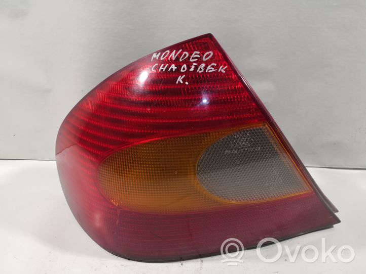 Ford Mondeo MK II Lampa tylna 96BG13N004