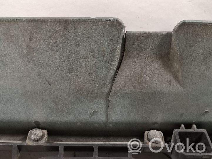 Seat Alhambra (Mk1) Maskownica / Grill / Atrapa górna chłodnicy 7M0853651