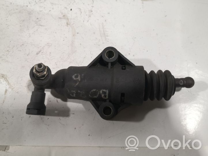 Volkswagen Bora Clutch master cylinder 1J0721261F