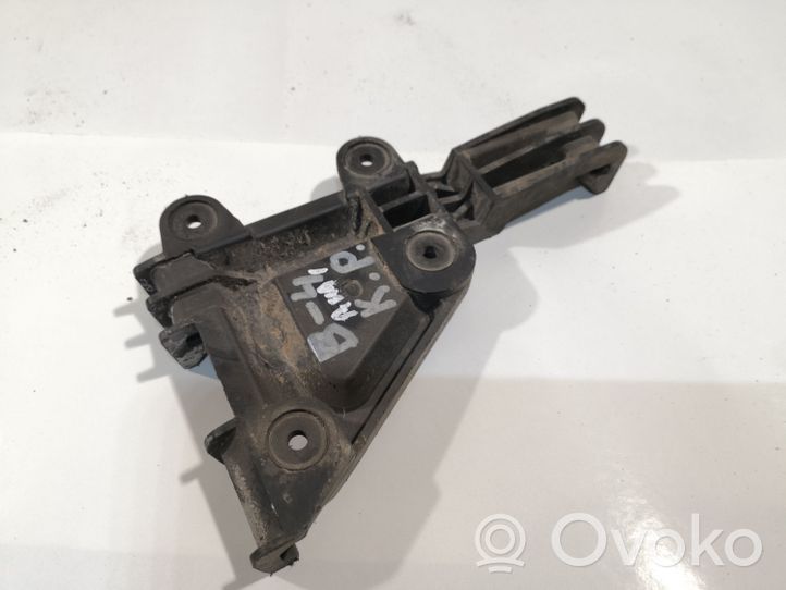 Audi 80 90 S2 B4 Support de pare-chocs arrière 8A0807283