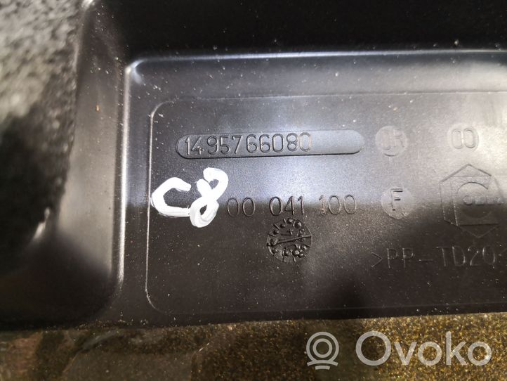 Citroen C8 Couvercle de boîte à fusibles 1495766080