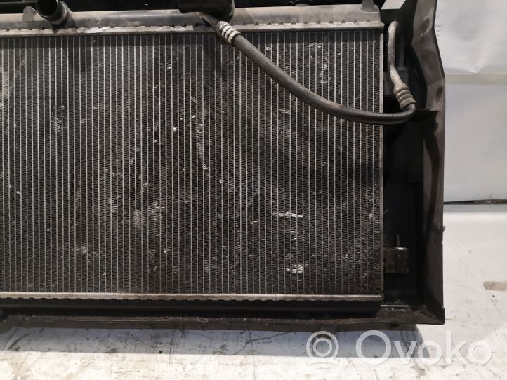 Citroen C8 Комплект радиатора 