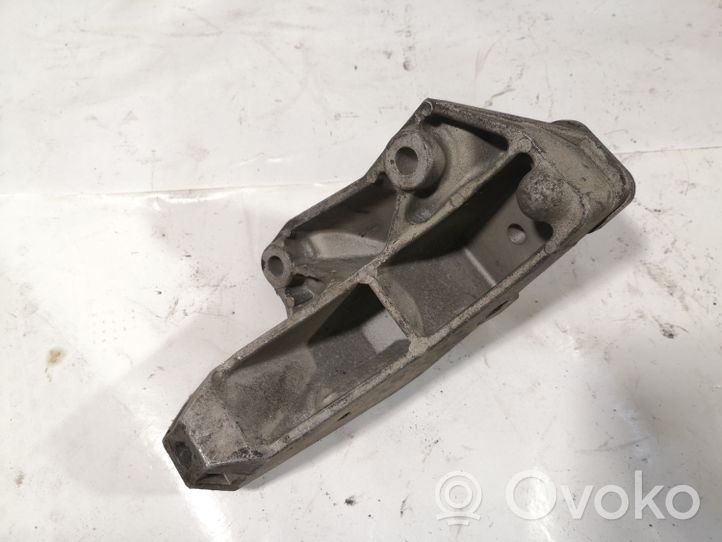 Volkswagen Bora Soporte de montaje de la caja de cambios 1J0199117