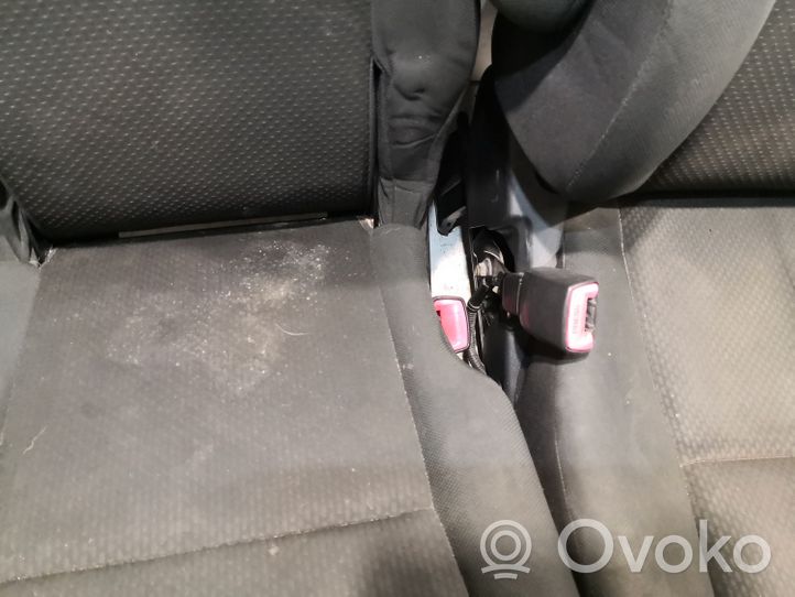 Toyota Corolla Verso AR10 Kit siège 