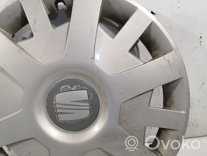 Seat Ibiza IV (6J,6P) R15 wheel hub/cap/trim 6J0601147B