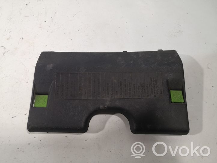 Volkswagen Golf III Coperchio scatola dei fusibili 1H2857918