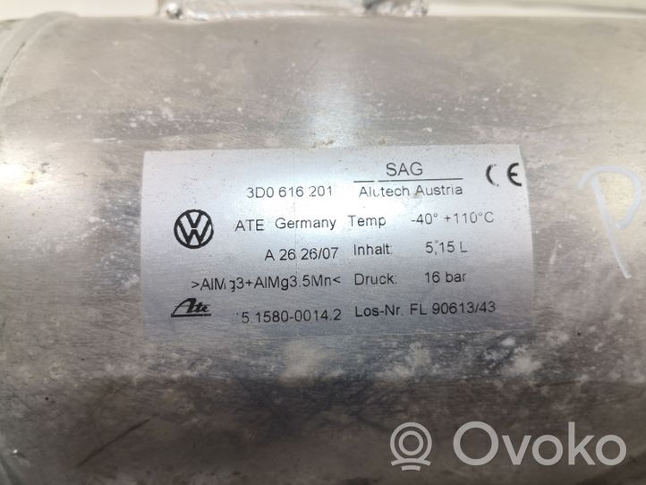 Volkswagen Phaeton Serbatoio per sospensioni pneumatiche 3D0616201