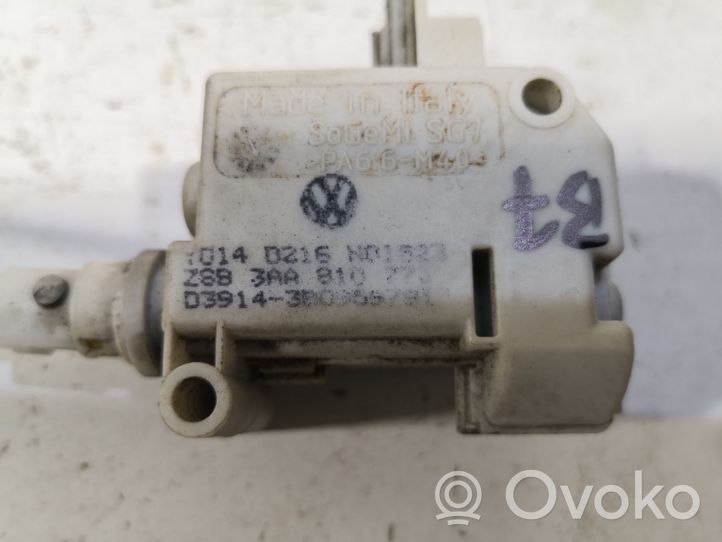 Volkswagen PASSAT B7 Fuel tank cap lock motor 3AA810773