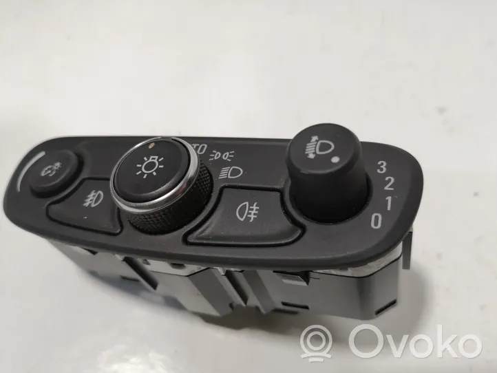 Opel Mokka X Interrupteur d’éclairage 42550413
