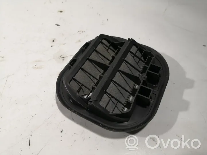 Opel Mokka X Quarter panel pressure vent 13502348