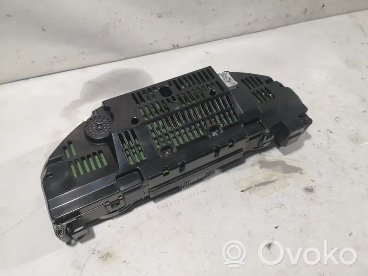 Mercedes-Benz C W204 Tachimetro (quadro strumenti) A2049004108